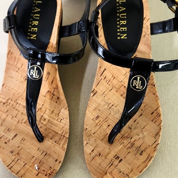 Ralph Lauren Wedge Patent Leather Black Sandals Size 6 Cork - Picture 2 of 6